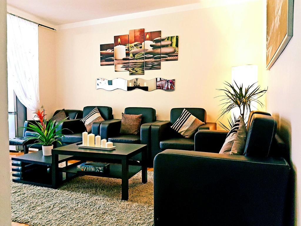 Gable Lodge London B&B 恩菲尔德 外观 照片