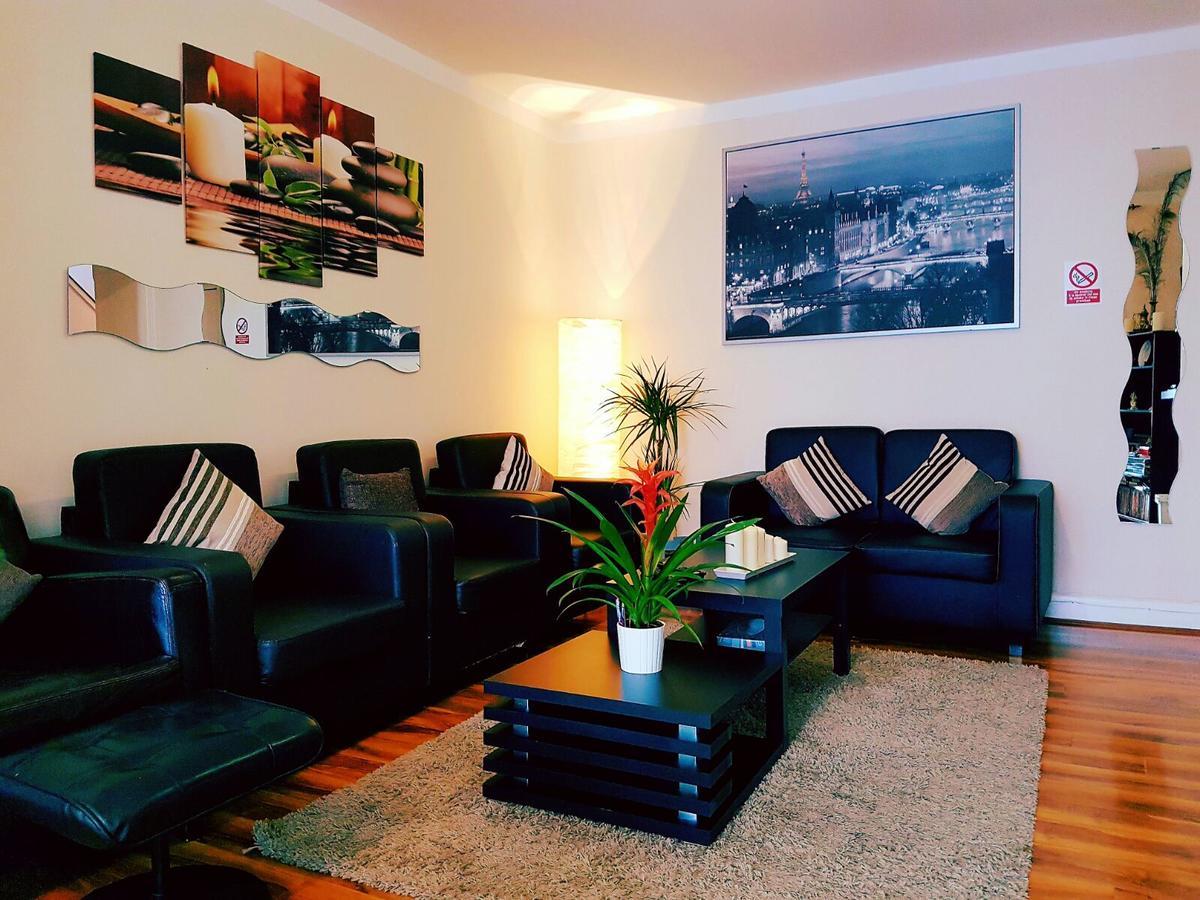 Gable Lodge London B&B 恩菲尔德 外观 照片